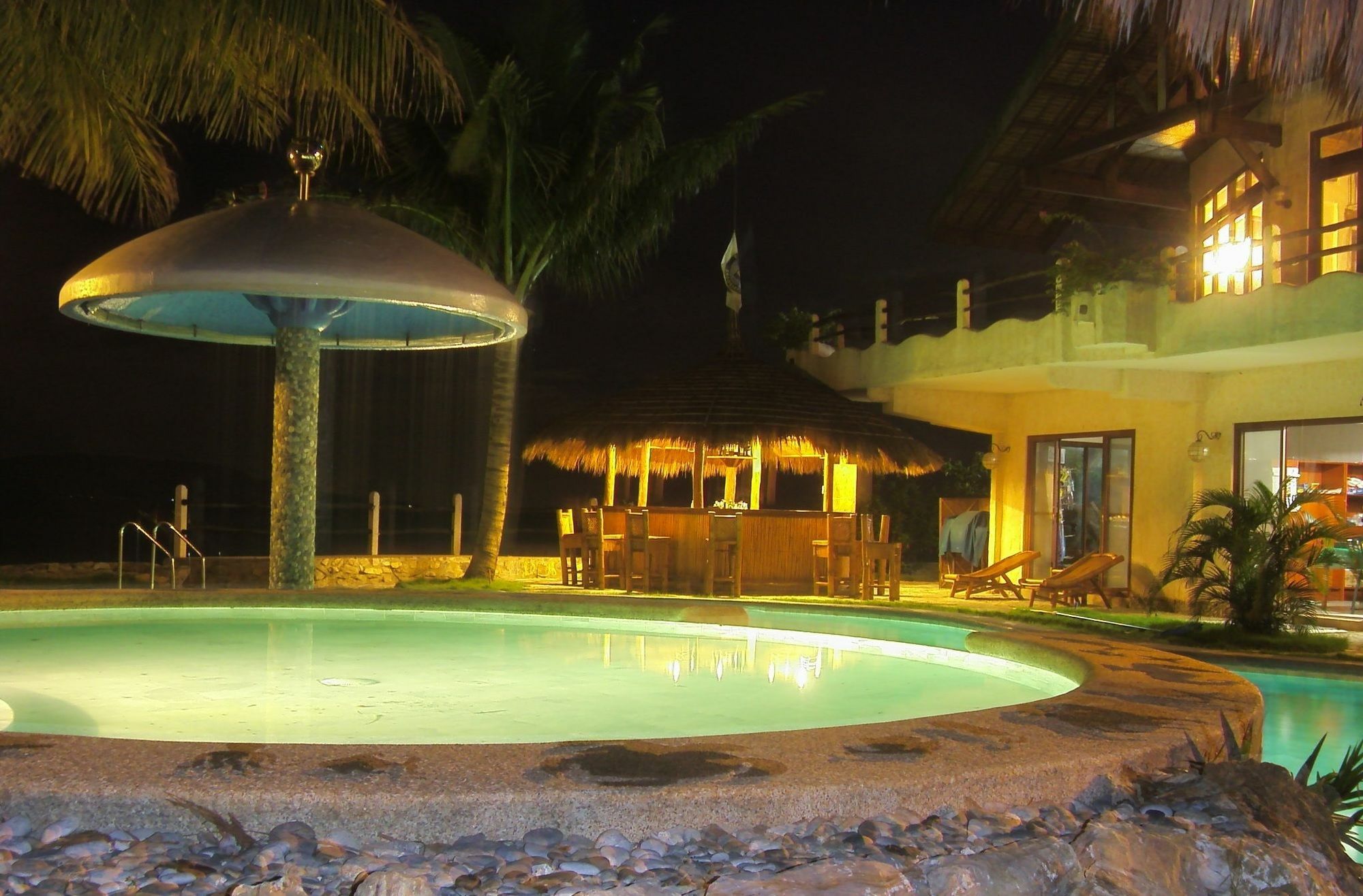 El Canonero Diving Beach Resort بويرتو غاليرا المظهر الخارجي الصورة
