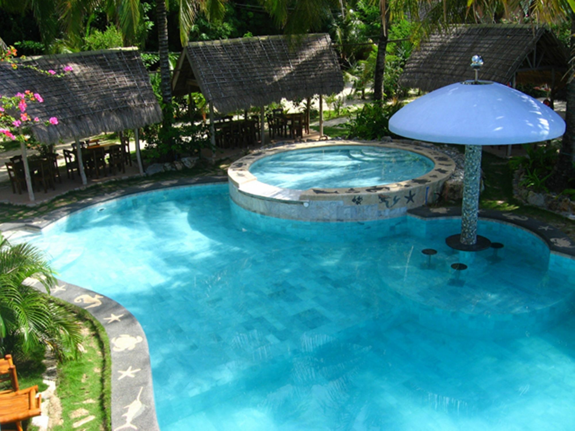 El Canonero Diving Beach Resort بويرتو غاليرا المظهر الخارجي الصورة